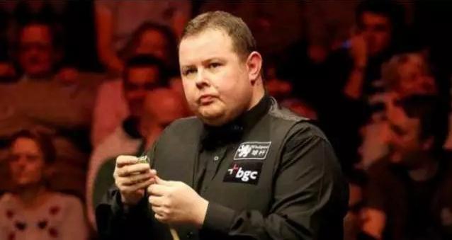 显得孤立无 显得孤立无