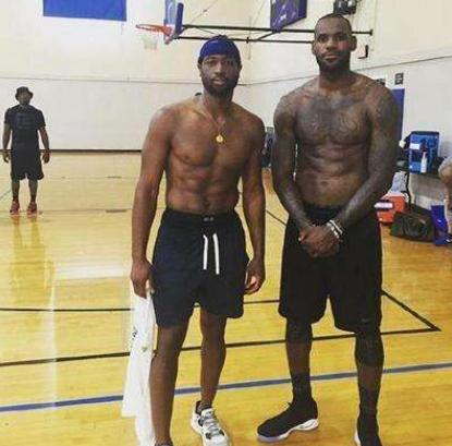 篮板保障 篮板保障