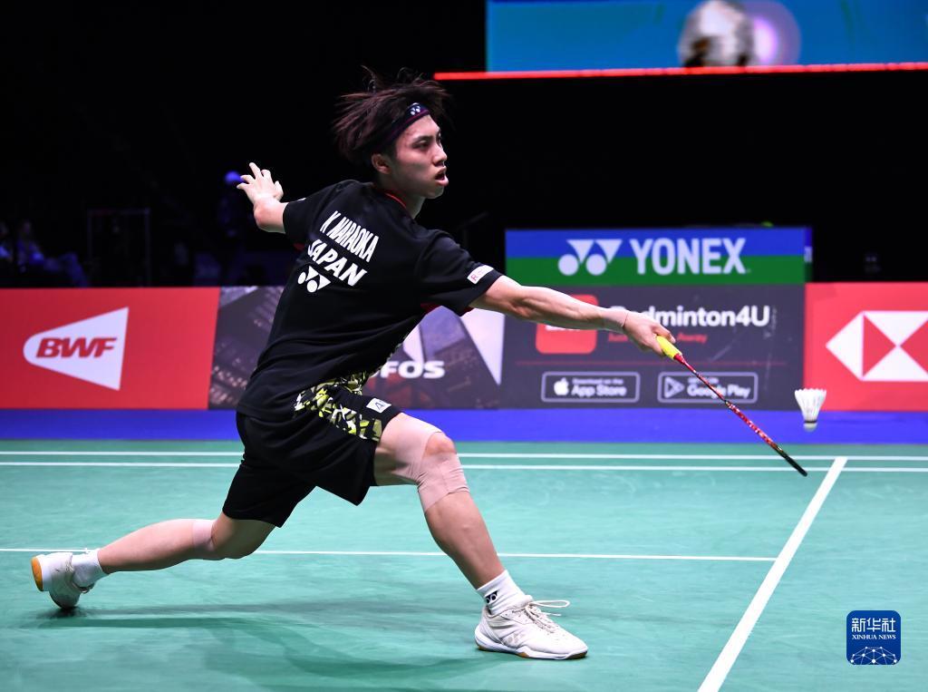 他再次面临 他再次面临